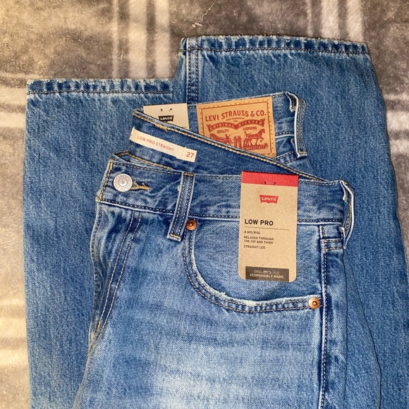 Levi's Denim - Levi's Low Pro Straight Jeans - Light Blue